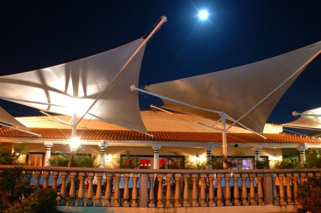 La Quinta Beach Resort